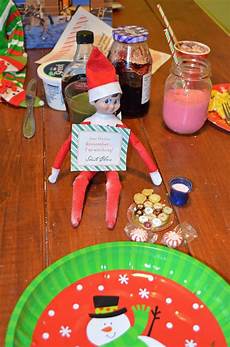 Elf Wrapping Paper