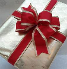 Gift Wrapper
