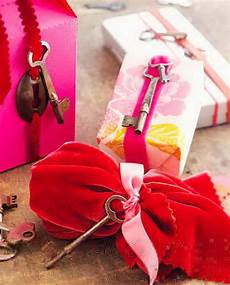 Gift Wrapper