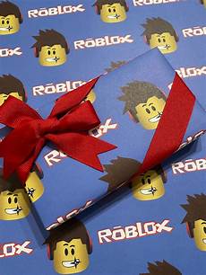 Roblox Wrapping Paper
